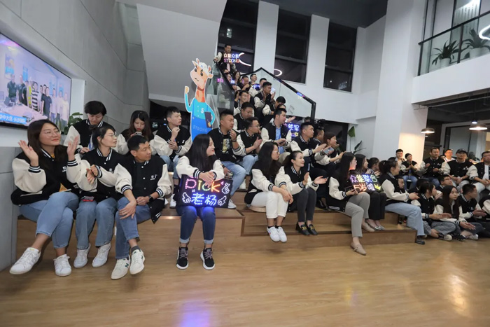 开云手机站官方版网站登录入口的5周岁,我们这么过!-18.jpg 开云手机站官方版网站登录入口的5周岁,我们这么过!-18.jpg